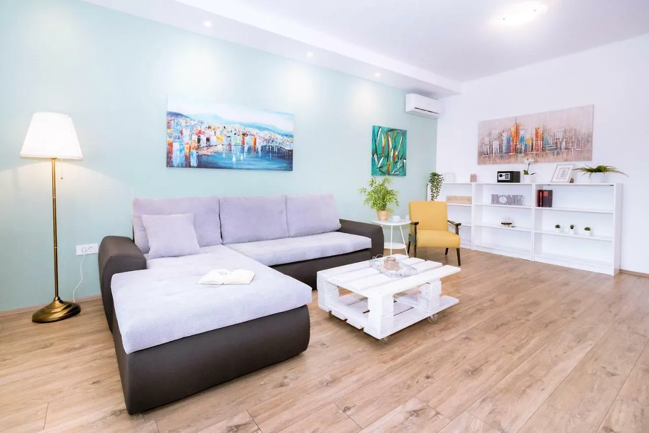 Apartment City Garden Ριέκα